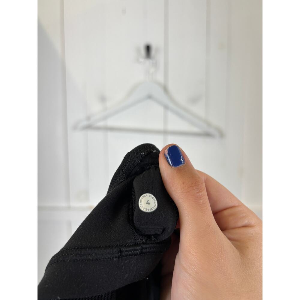 Lululemon Black Nylon Tank Top Size 4 Women's Excellent - Picture 2 of 3